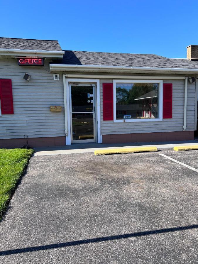 Vista Villa Motel Ludington Exterior foto